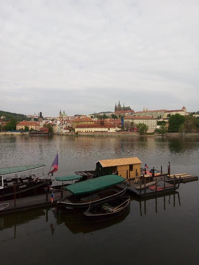 Apartricanova Praga Exterior foto